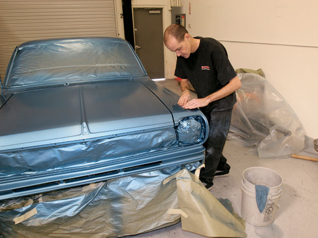 Подготовка поверхности автомобиля